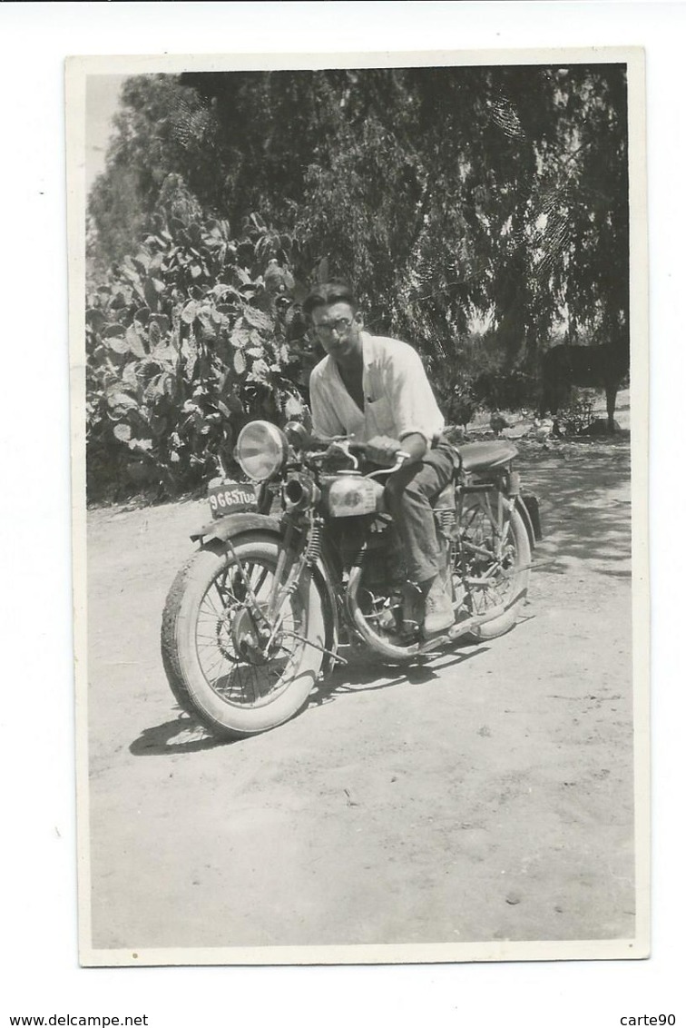 CARTE PHOTO - HOMME SUR SA MOTO - Motorbikes