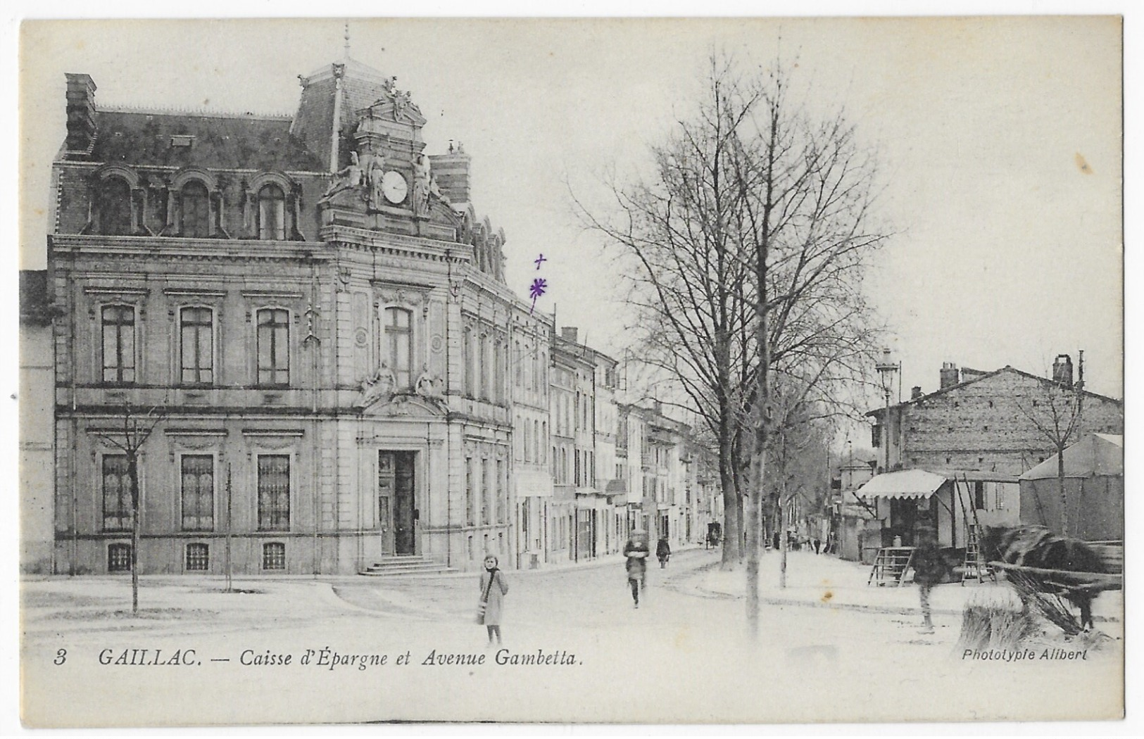 Gaillac Caisse D' Epargne Et Avenue Gambetta - Gaillac