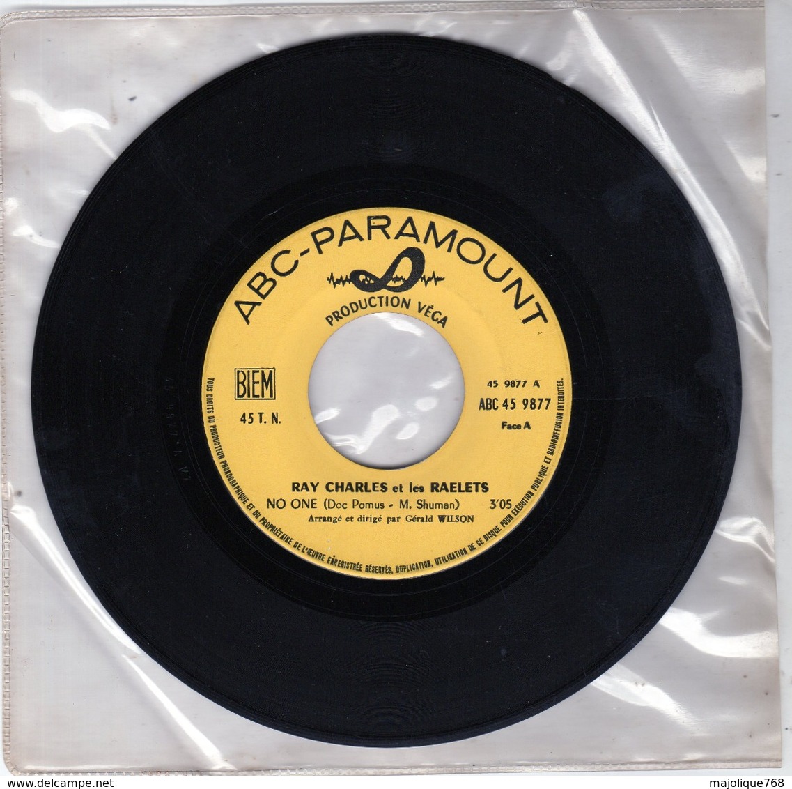 Ray Charles Et Les Raelets - No One - Without Love - ABC- Paramount 45 9877 - - Soul - R&B