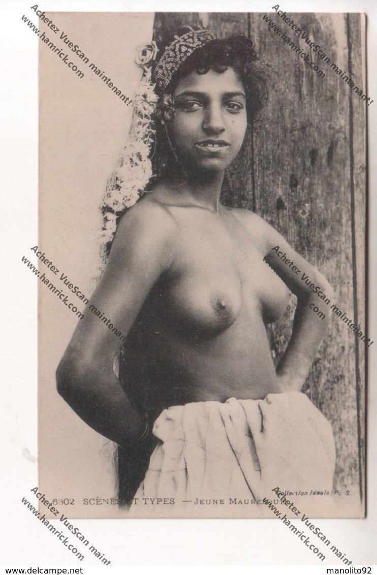 CPA Collection SCENES ET TYPES : Jeune Mauresque Aux Seins Nus - Afrique