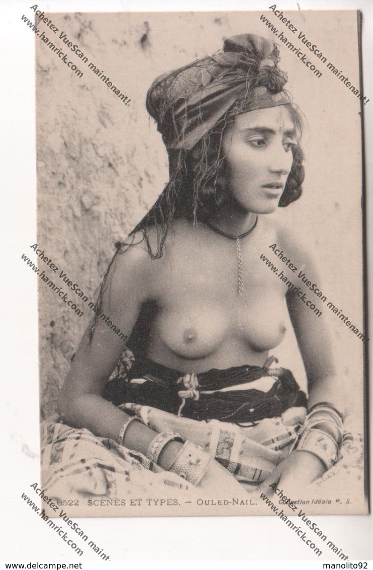 CPA Collection SCENES ET TYPES :  Ouled-Nail (jeune Algérienne Aux Seins Nus) - Afrique