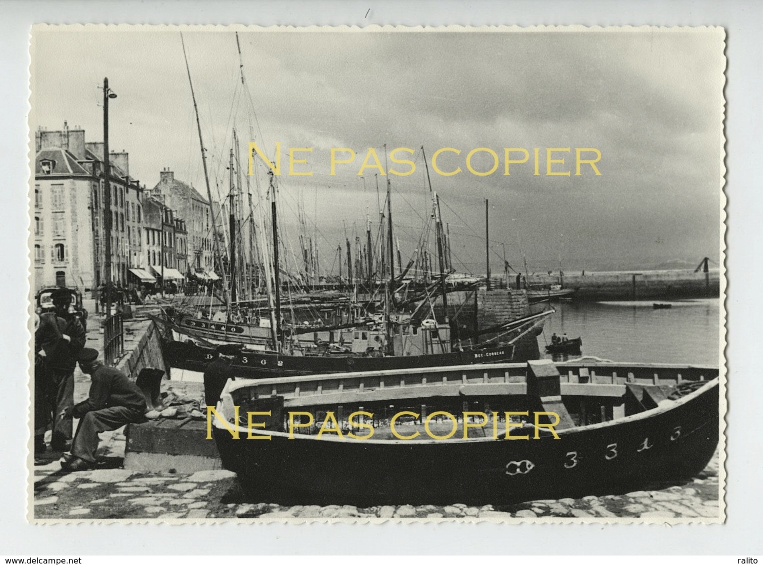 DOUARNENEZ Le Port Vers 1950 Grande Photo 11,8 X 16,9 Cm Finistère 29 Bretagne - Lieux