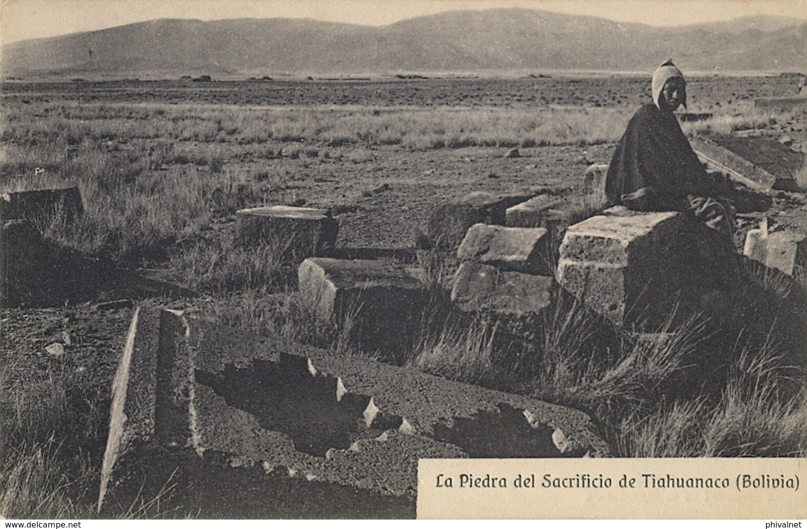 BOLIVIA , TARJETA POSTAL SIN CIRCULAR , LA PIEDRA DEL SACRIFICIO - TIAHUANACO - Bolivia