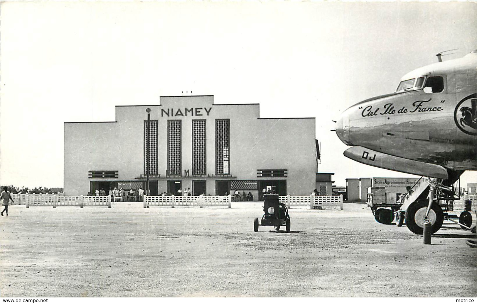 NIGER - Aérogare De Niamey. - Aérodromes