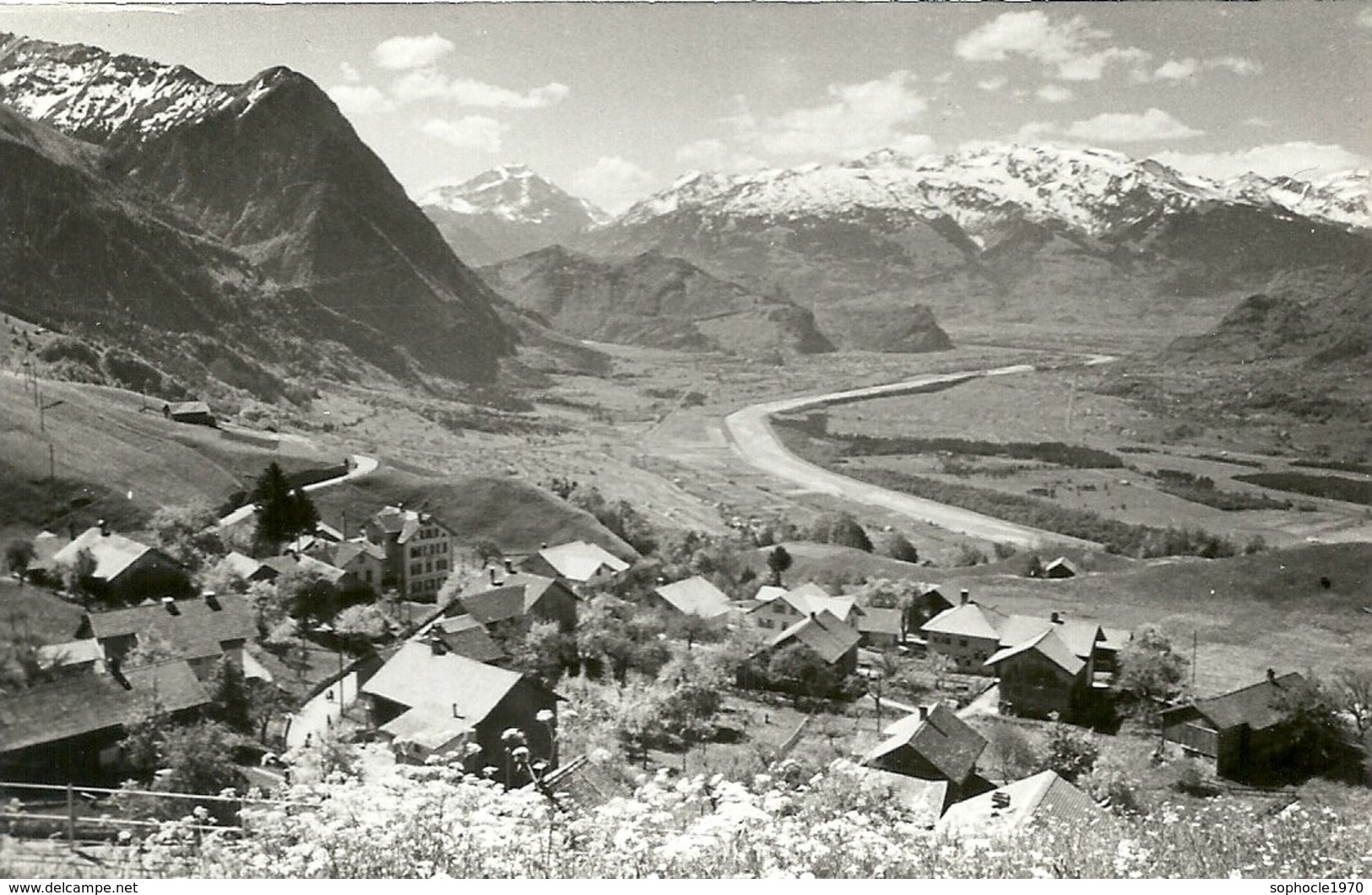 2019 - LIECHTENSTEIN - CPSM PF NB 1939 - VADUZ  - TRIESENBERG - Village De Montagne à 3000 Mètres - Liechtenstein