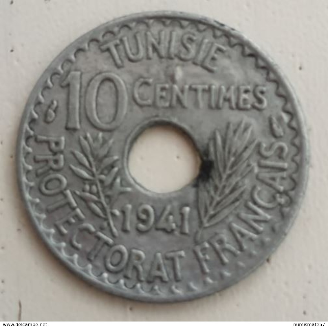 TUNISIE - 10 CENTIMES Ahmad Pasha 1941 - Zinc - 	KM# 267 - Tunisie