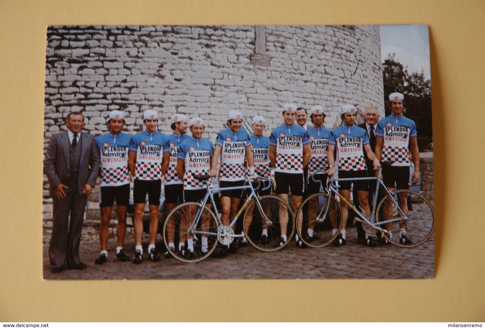 CYCLISME: CYCLISTE : GROUPE SPLENDOR - Ciclismo