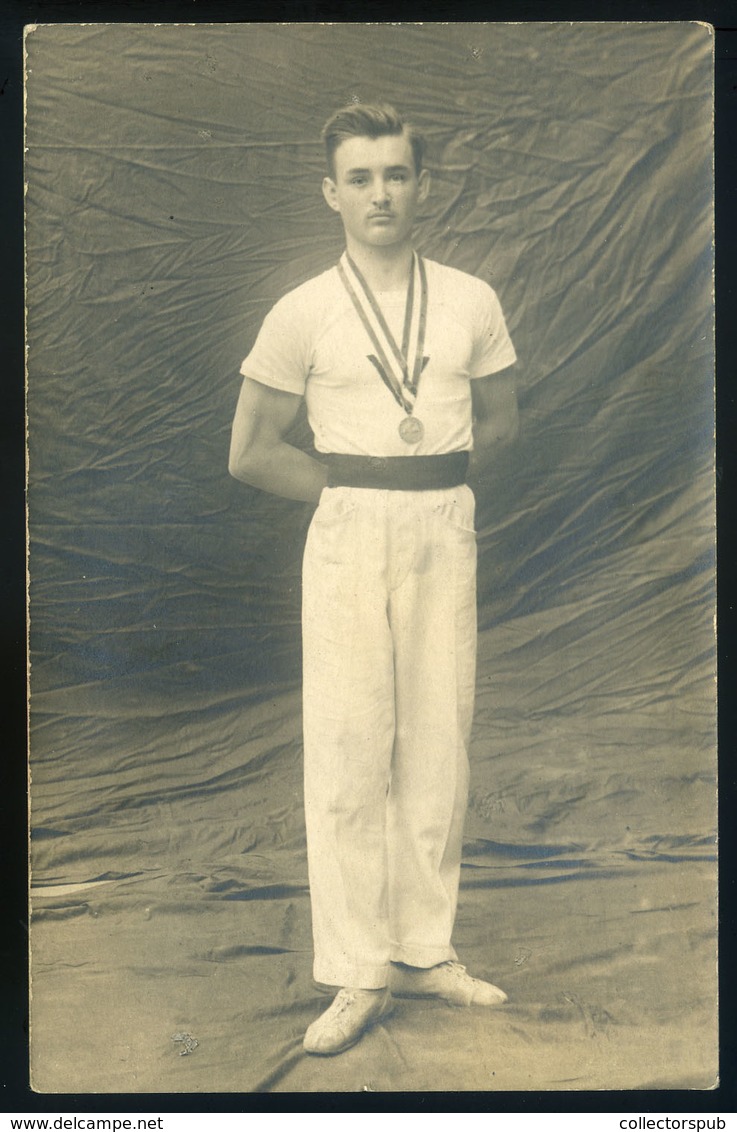 1924. SPORT Torna, Pelle István 1907-1986. Olimpia Aranyérmes Tornász, Fotós Képeslap  /  SPORT Gymnast István Pelle Oly - Ungheria