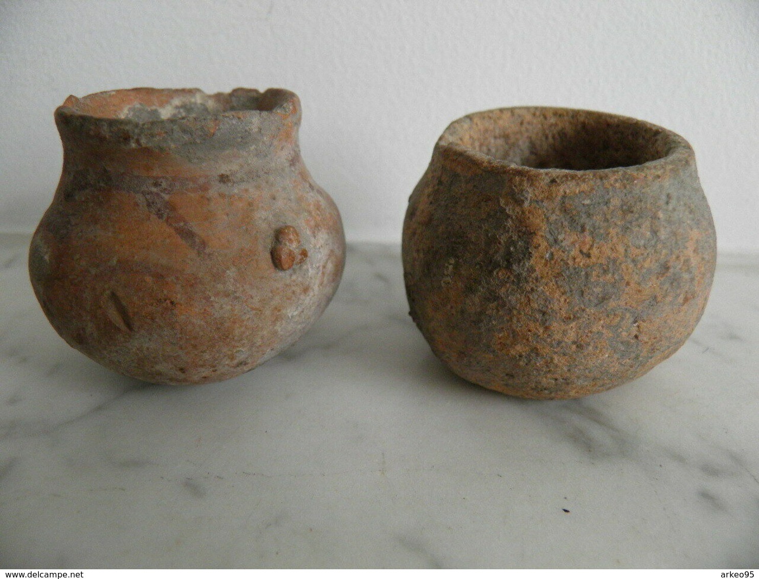 Lot De 2 Petits Vases Antiques, Afghanistan - Archéologie