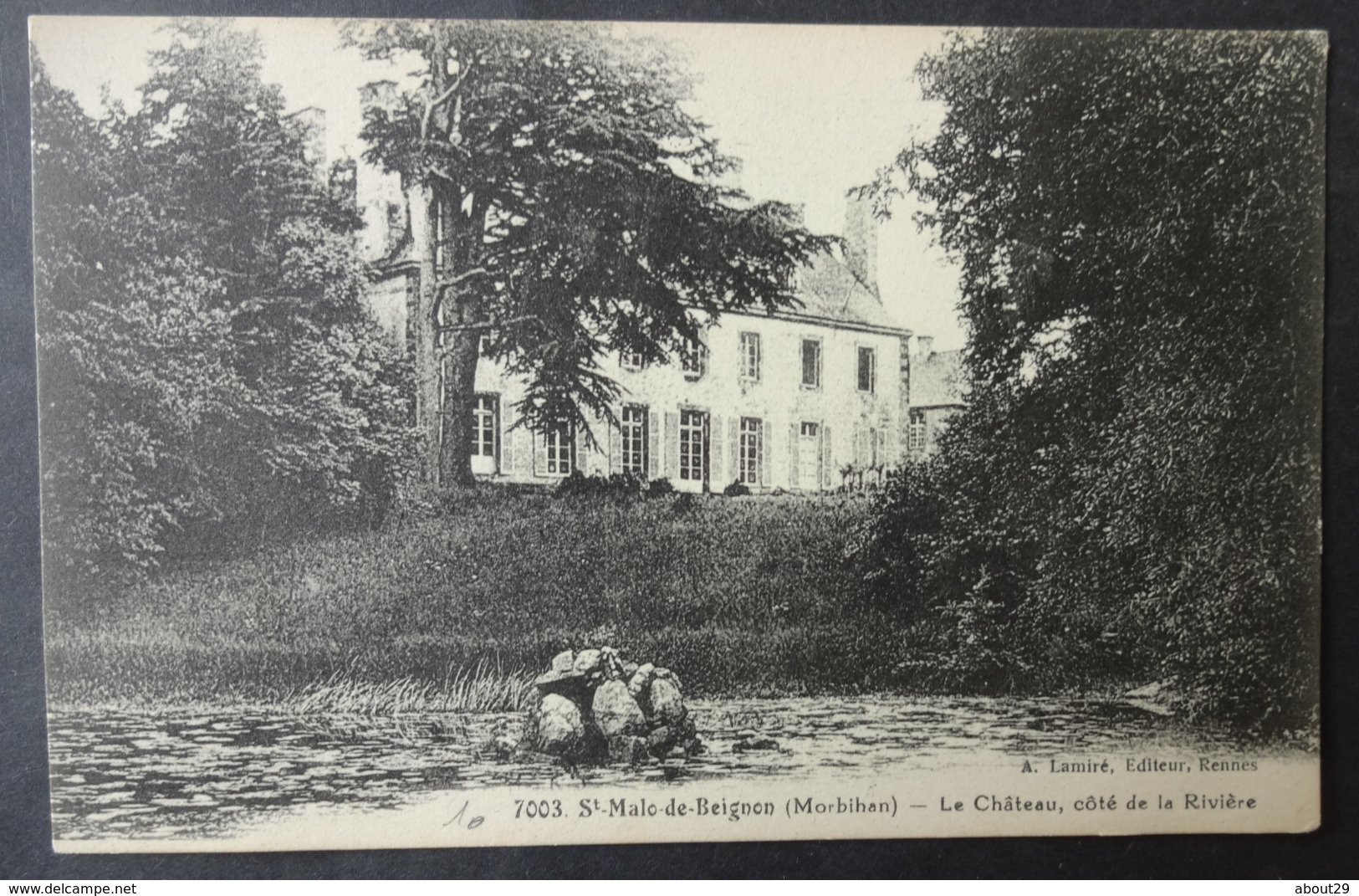 CPA 56 SAINT MALO DE BEIGNON - Le Château, Côté De La Rivière - édit. Lamiré - Réf. S 23 - Autres & Non Classés