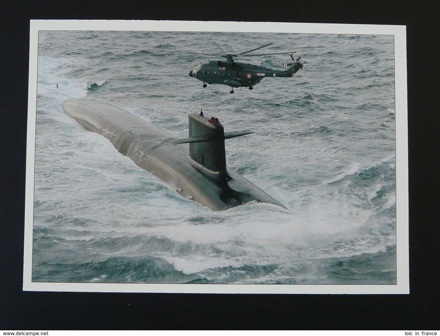 Carte Postale Sous-marin Submarine Le Triomphant + Helicoptère - Hélicoptères