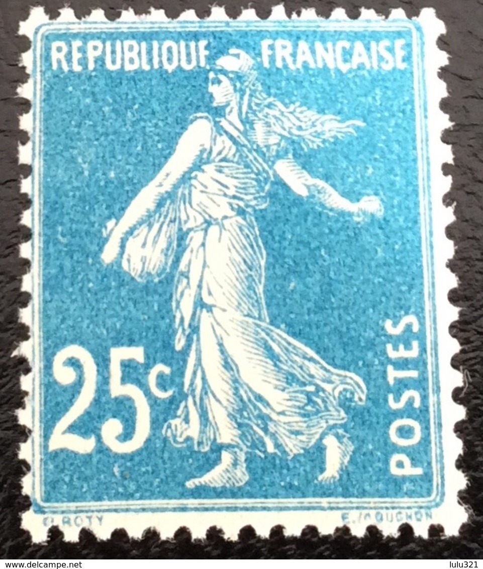 N° 140  NEUF ** SANS CHARNIÈRE ( LOT:32 ) - 1906-38 Säerin, Untergrund Glatt