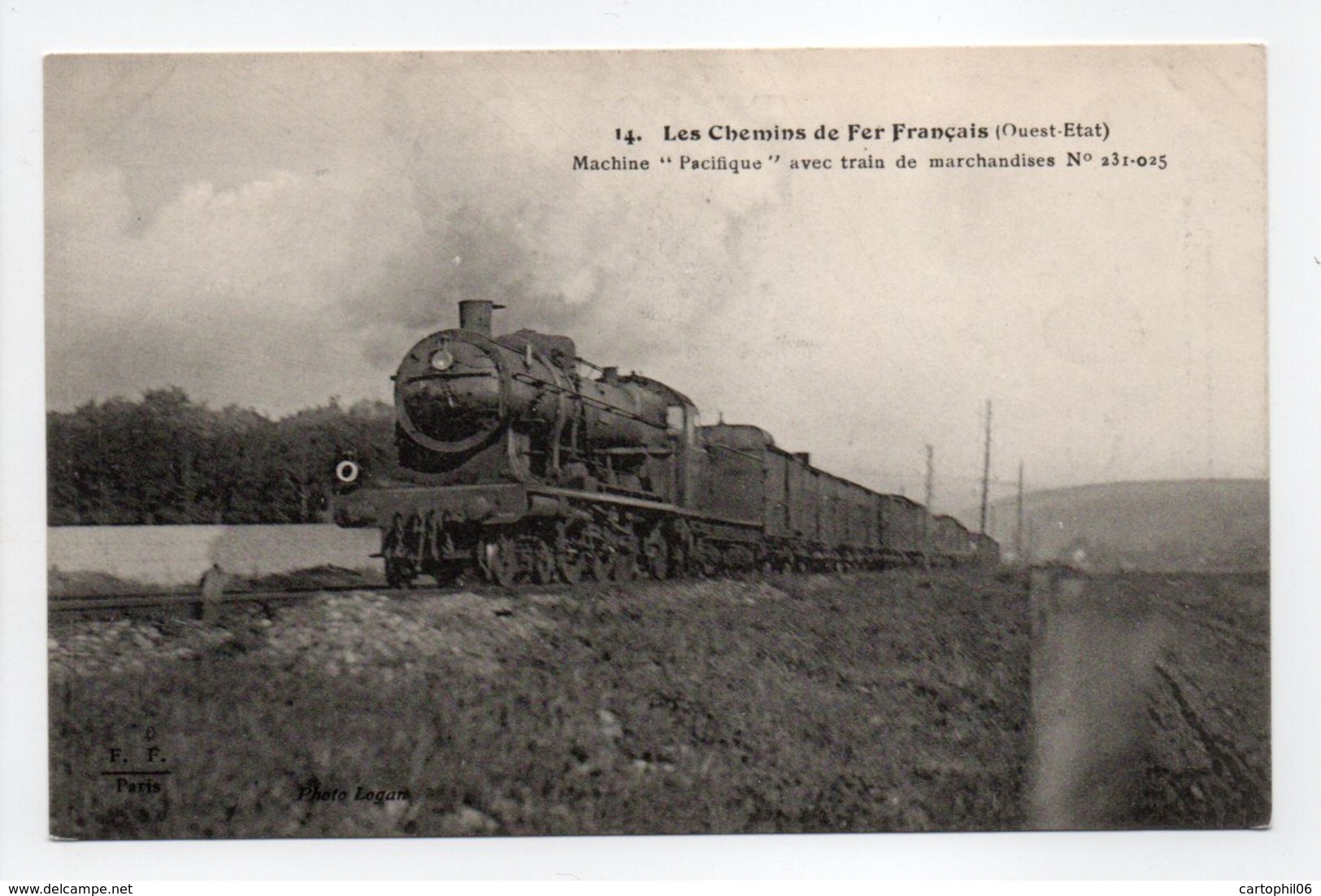 - CPA TRAINS - Les Chemins De Fer Français - Machine Pacifique Avec Train De Marchandises N° 231-025 - Editions Fleury - - Trains