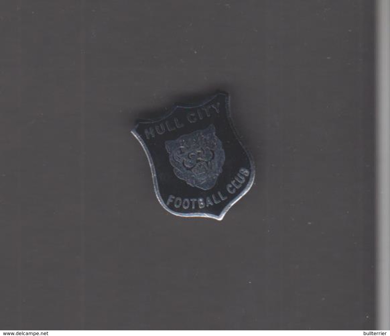 HULL CITY - BADGE TIGERS METAL BADGE ,FINE CONDITION, OVER 50 YEARS OLD - Football