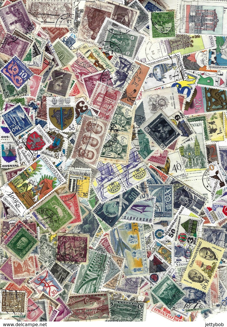 CZECHOSLOVAKIA Collection Of 550+ Stamps Mint + Used,  All Different - Collections, Lots & Series