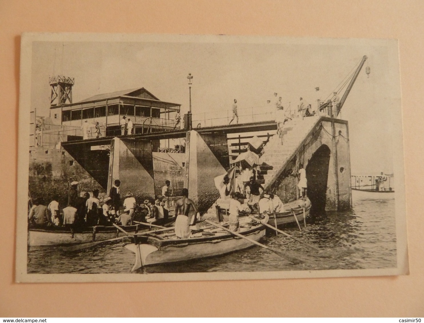 BEIRA LANDING STAGE - Mozambico