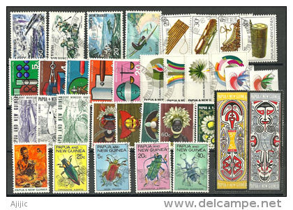 PAPOUASIE NOUVELLE-GUINÉE. 39 Beaux Timbres Oblitérés,TOUS DIFFERENTS, Series Complètes. Cote 23 € - Lots & Kiloware (mixtures) - Max. 999 Stamps