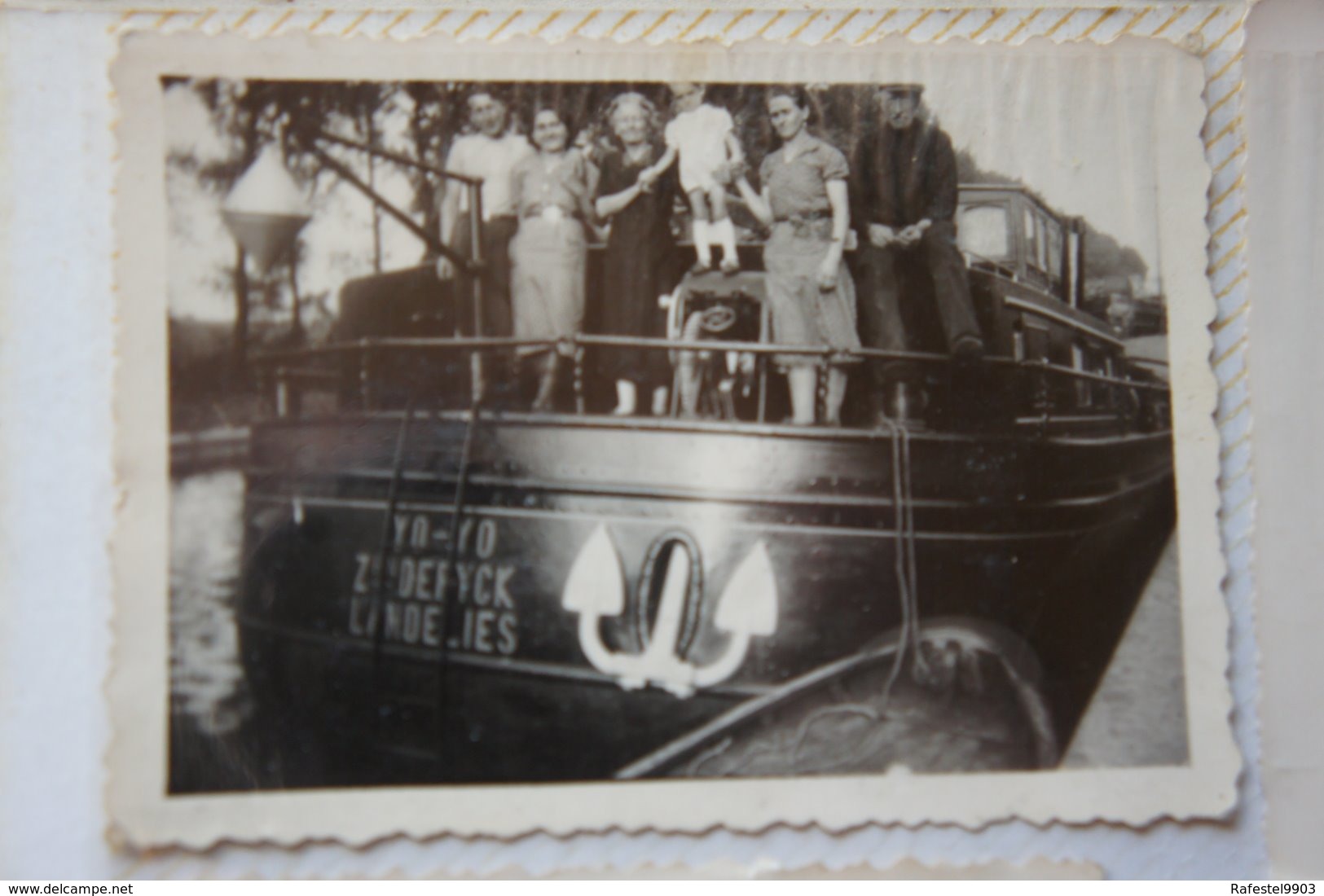 ALBUM Photo Famille Péniche Belgium entre 1930 et 1960 Barge Binnencscheepvaart Bâteau Navire Boat Boot Marine Kanaal