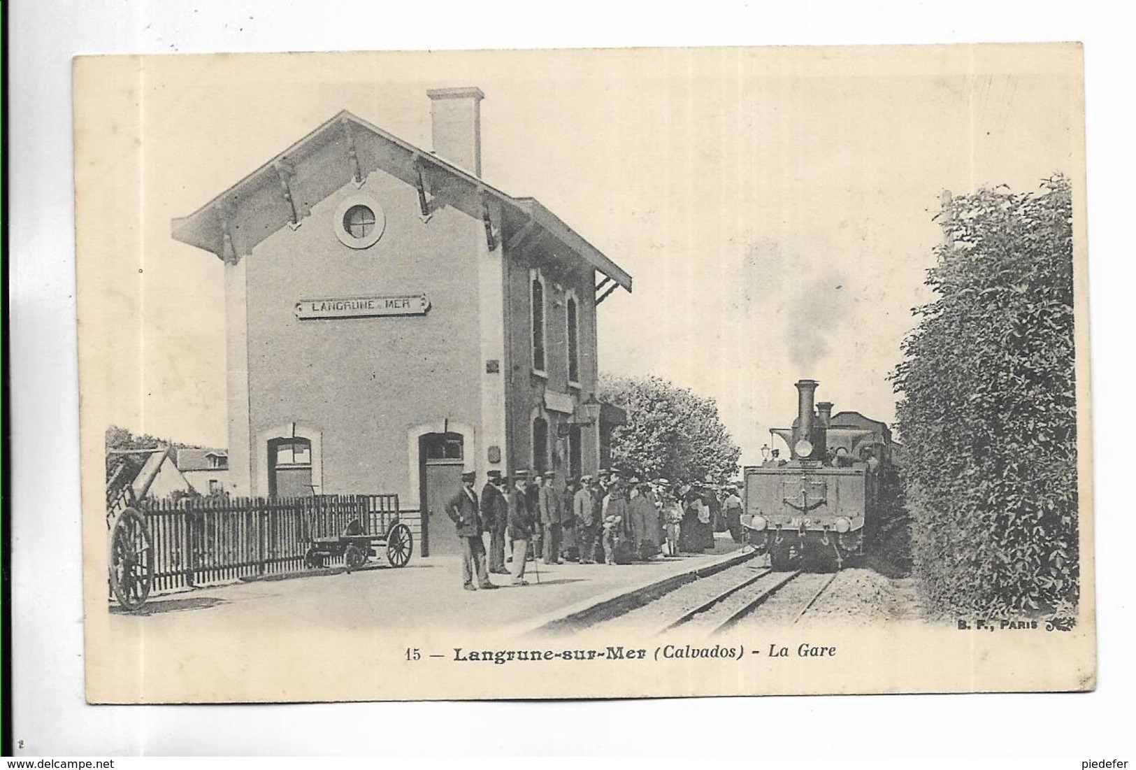 14 - Langrune-sur-Mer ( Calvados ) - La Gare - Animée + Train - Autres & Non Classés