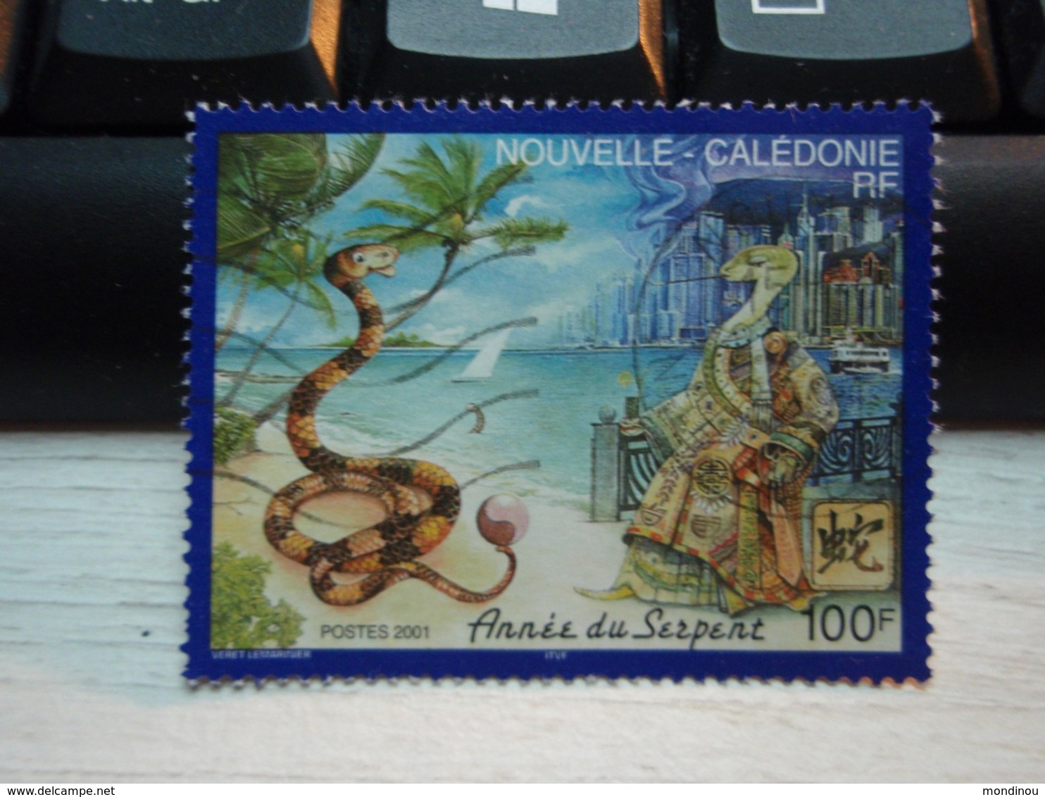 Timbre Nouvelle-Calédonie Année Du Serpent. Année 2001 - Usados