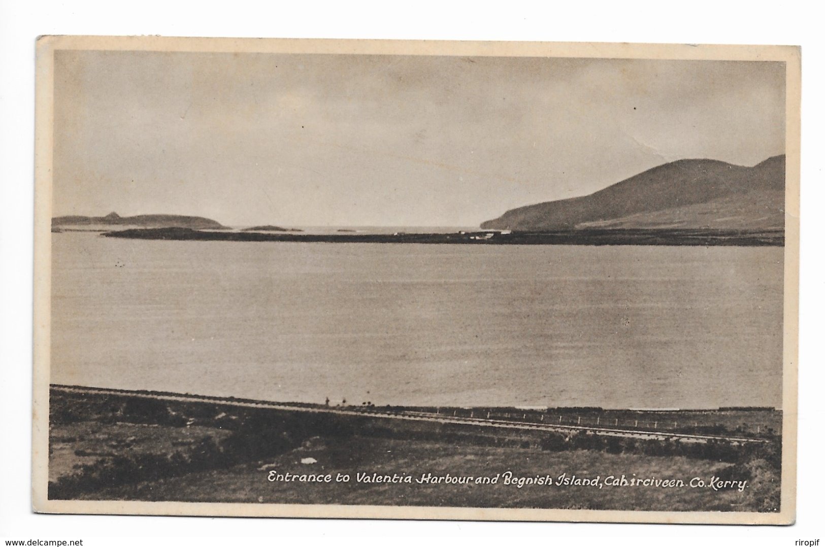 Entrance To Valencia Harbour And Bebnish Island Co Kerry - Kerry