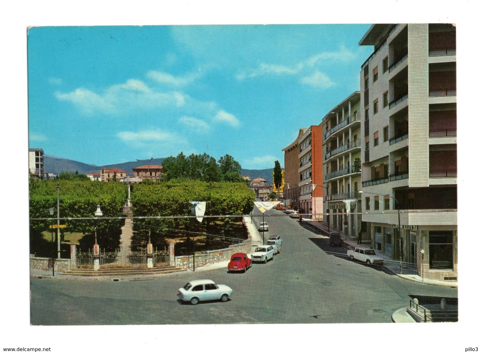 ISERNIA :  Parco Della Rimembranza E Via E.Ponzio  -  Viaggiata  18.09.1972 - Isernia