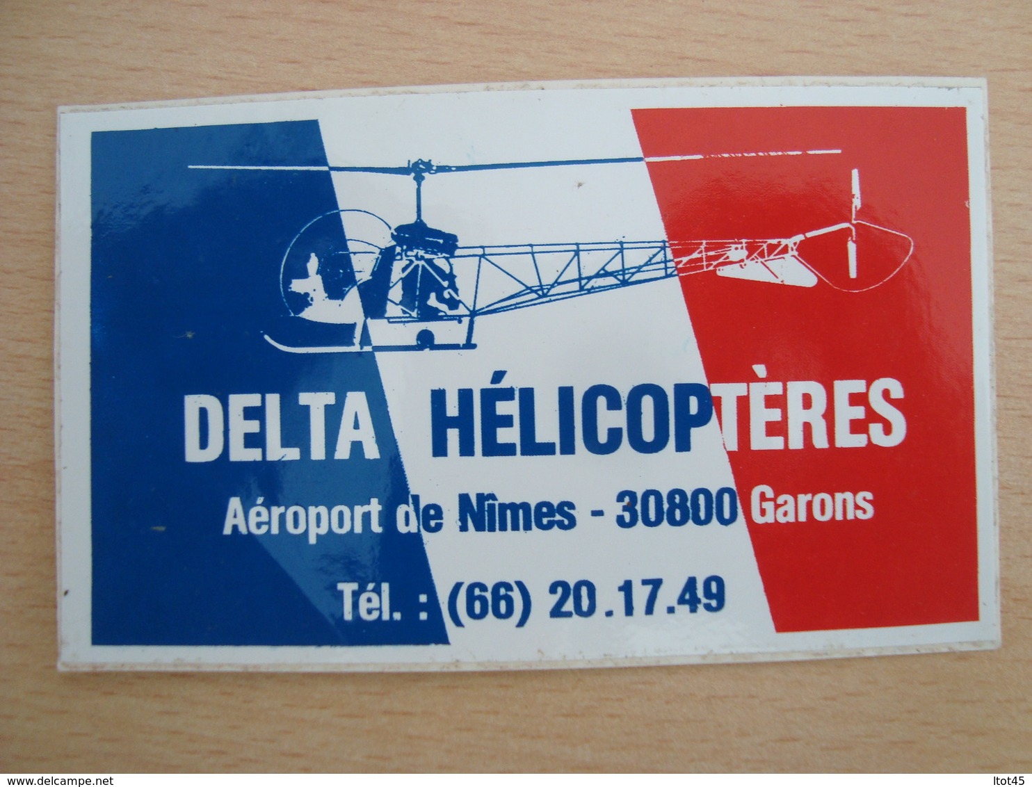 AUTOCOLLANT DELTA HELICOPTERES NIMES 30800 GARONS - Stickers