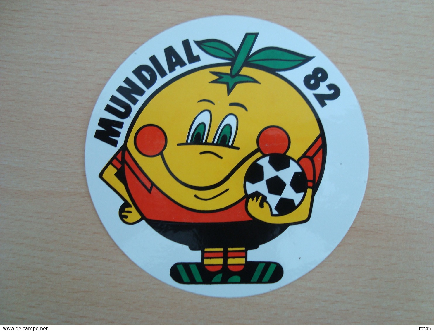 AUTOCOLLANT MUNDIAL 82 - Stickers