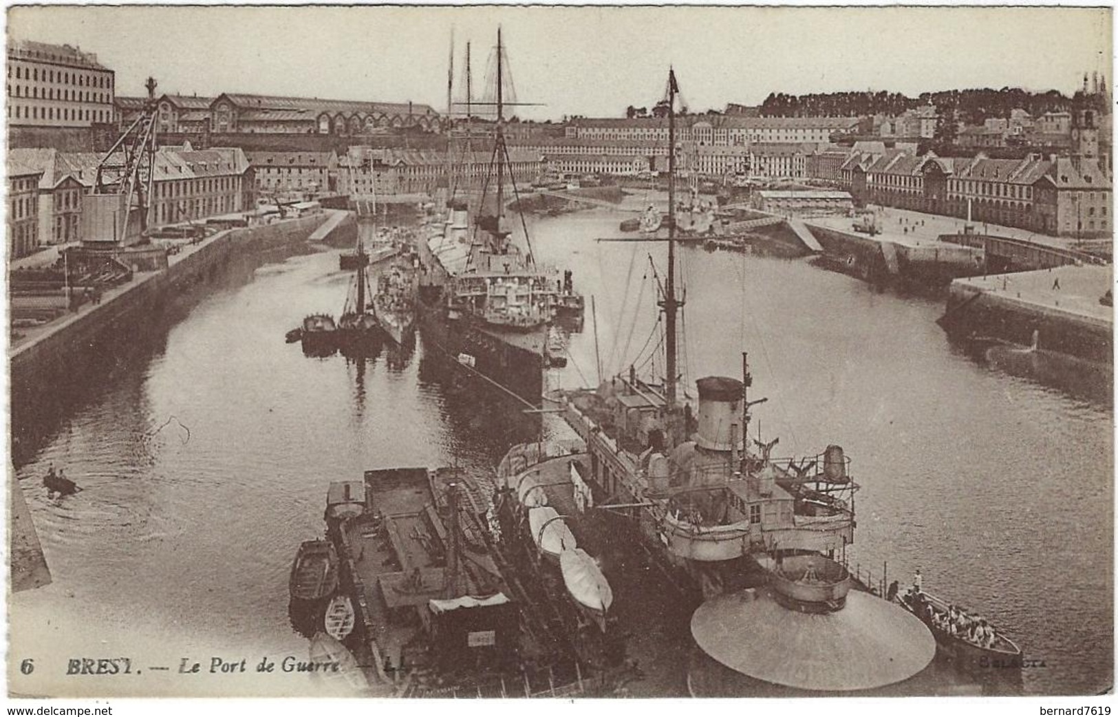 29  Brest Le  Port  De Guerre - Brest