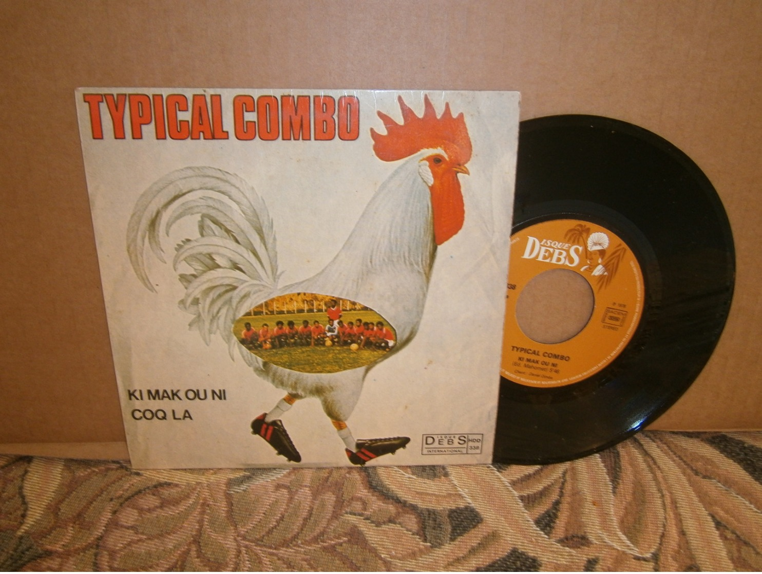 SP 7" 45t /  Typical Combo Ki Mak Ou Ni Disque Deb's 1978 - World Music