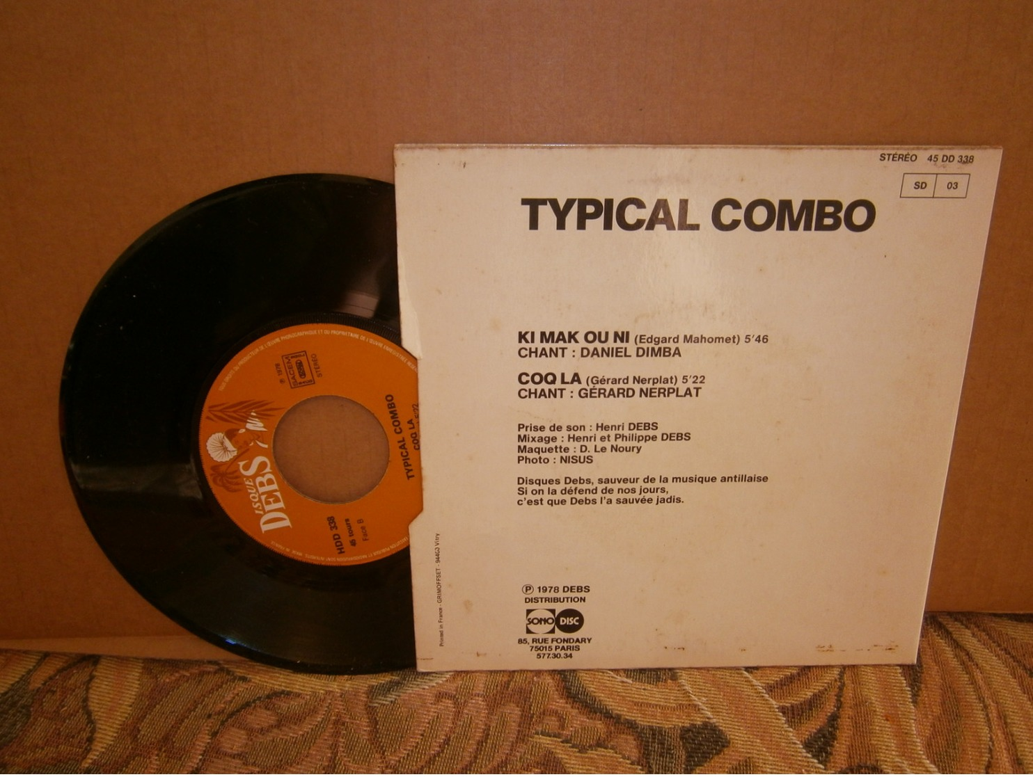 SP 7" 45t /  Typical Combo Ki Mak Ou Ni Disque Deb's 1978 - World Music