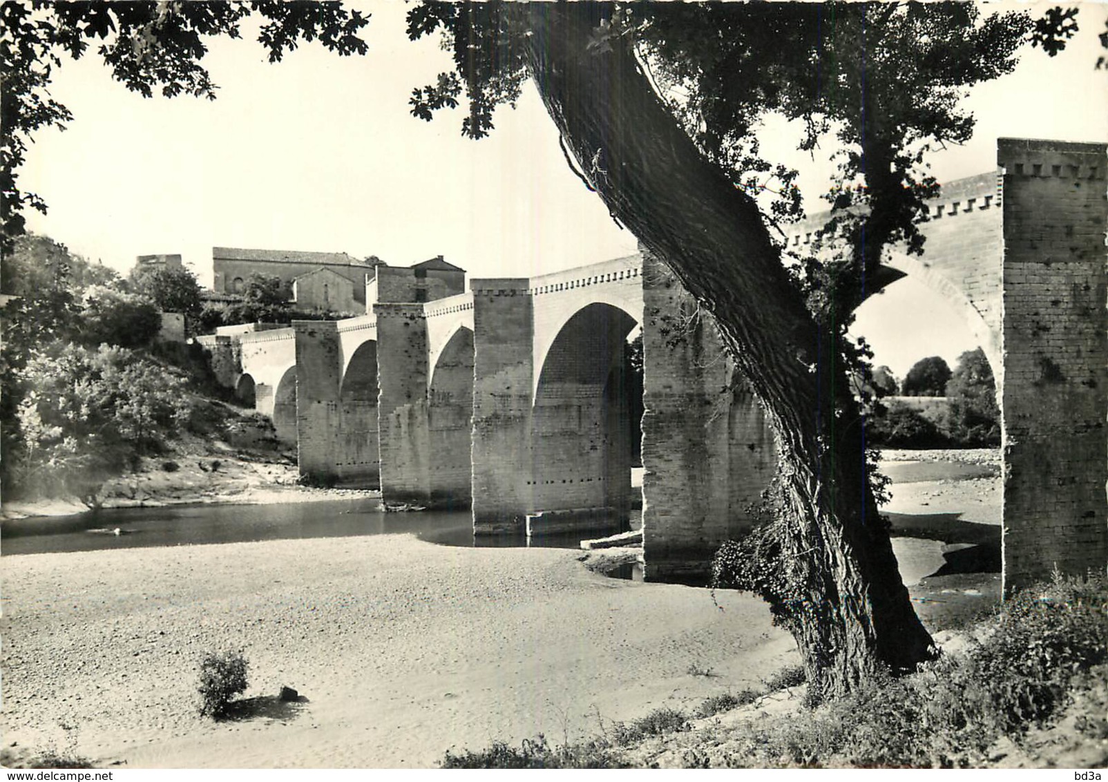 30 - NIMES - Nîmes