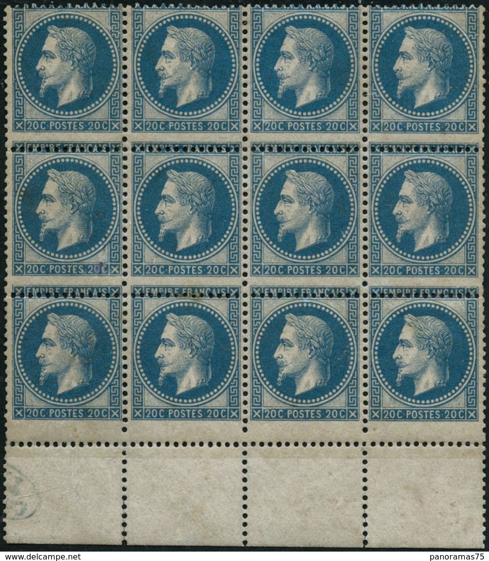 ** N°29A 20c Bleu, Type I Bloc De 12 Bord De Feuille Exceptionnelle, Variété De Piquage Du à Un Décalage Vertical Du Pei - 1863-1870 Napoléon III Con Laureles