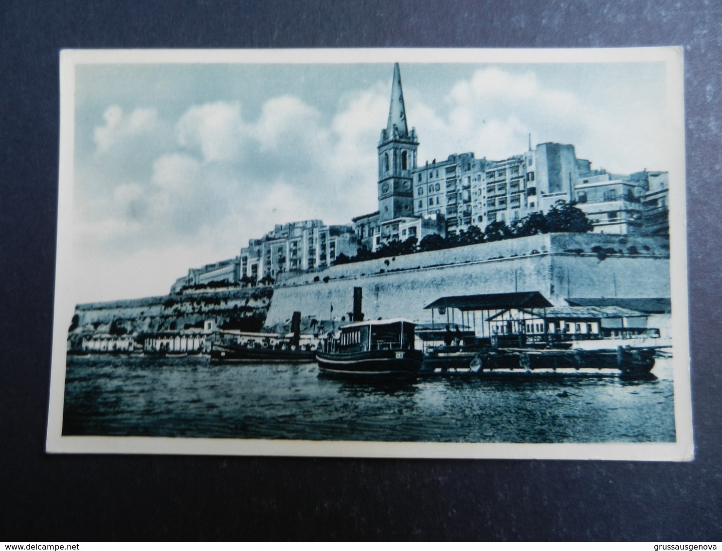 19976) MALTA MARSAMUSCETTO FERRY LANDING PLACE VALLETTA VIAGGIATA 1948 - Malta