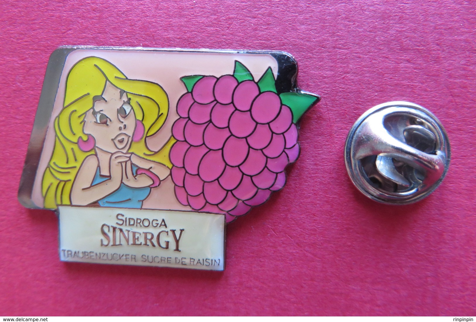 Pin's,Asterix&Obelix,SINGERGY,sucre De Raisin,framboise,femme - BD