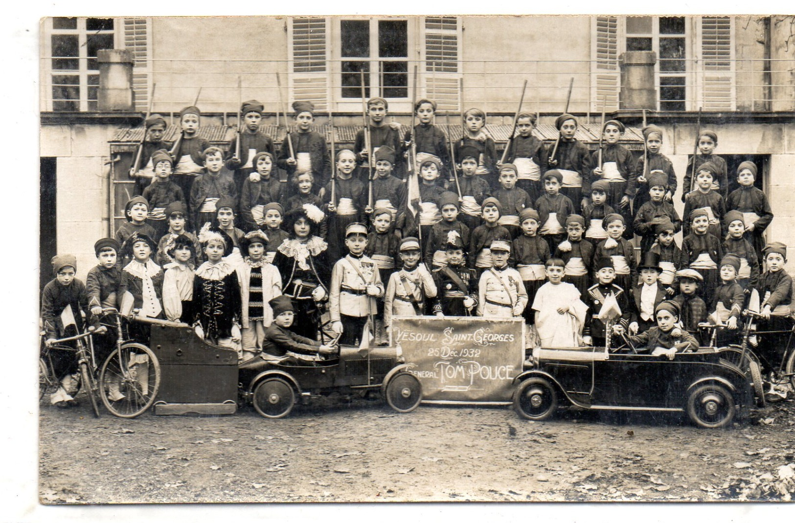 Carte Photo Vesoul St Georges General Tom Pouce 25 12 1932 - Vesoul