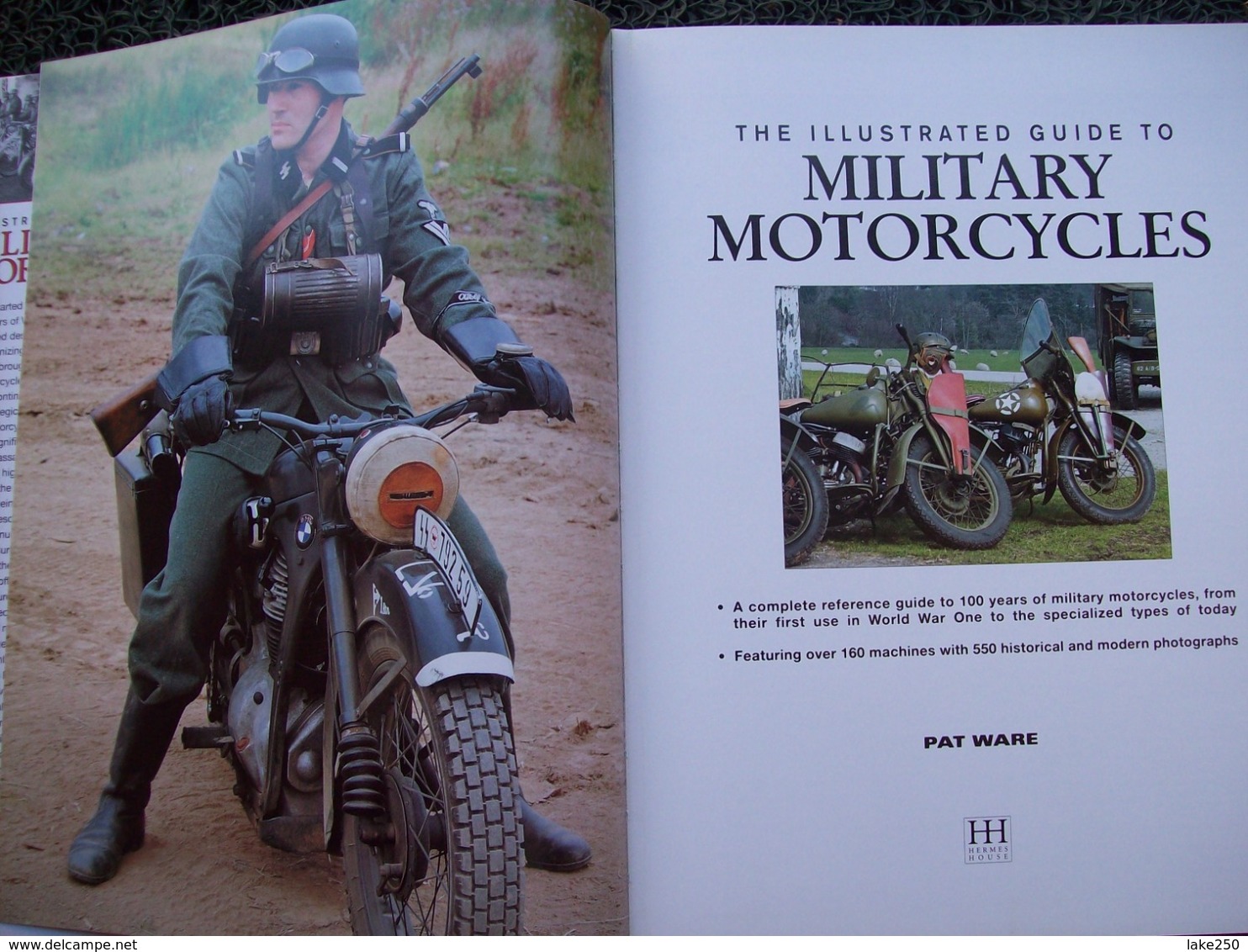 THE ILLUSTRATED GUIDE TO MILITARY MOTORCYCLES - Transportation