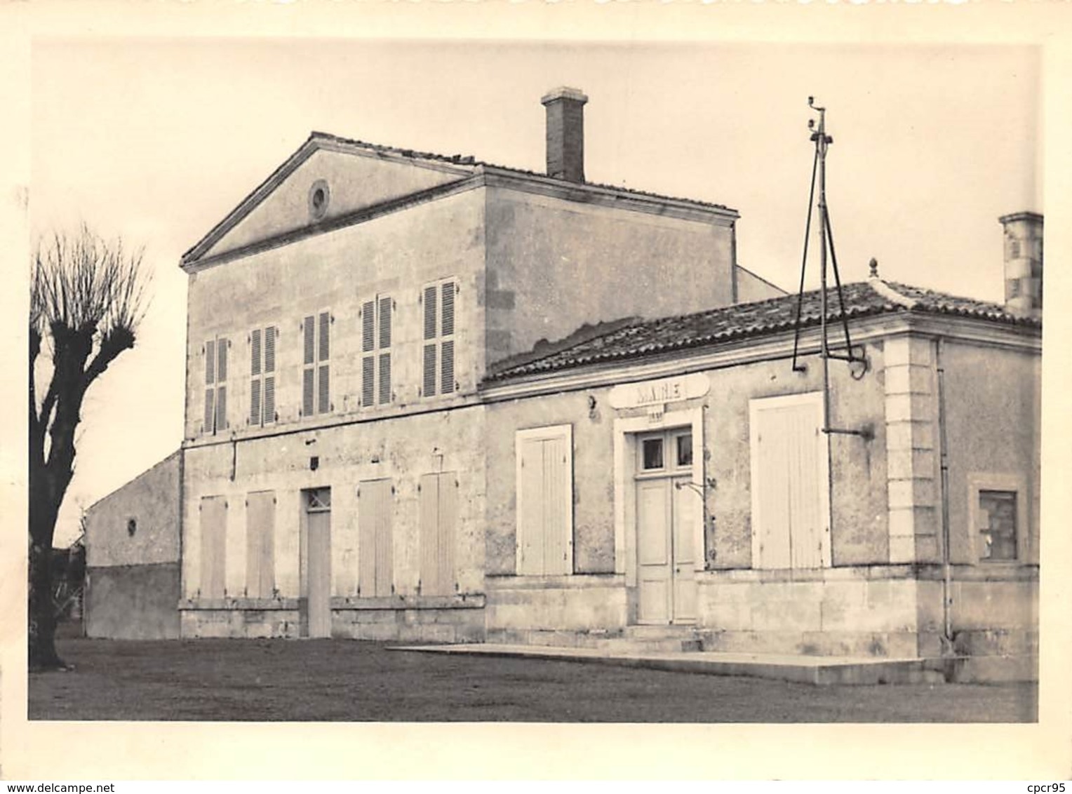 17 . N° 101810  . Cpsm .10x15 Cm  . Virson .mairie . - Other & Unclassified