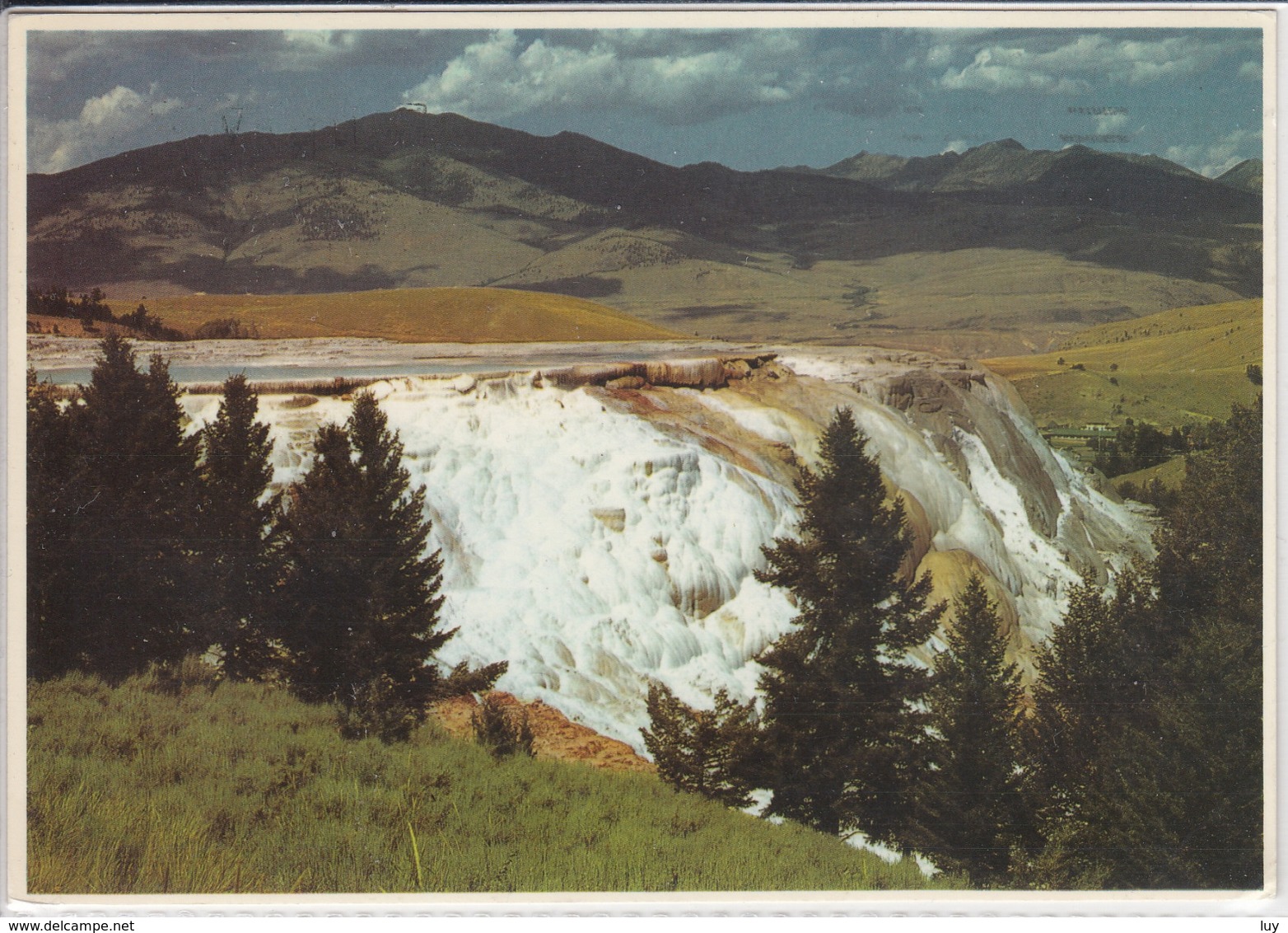 YELLOWSTONE NATIONAL PARK; Wyoming - MAMMOTH HOT SPRINGS    Nice Stamp Used 1982 - Yellowstone