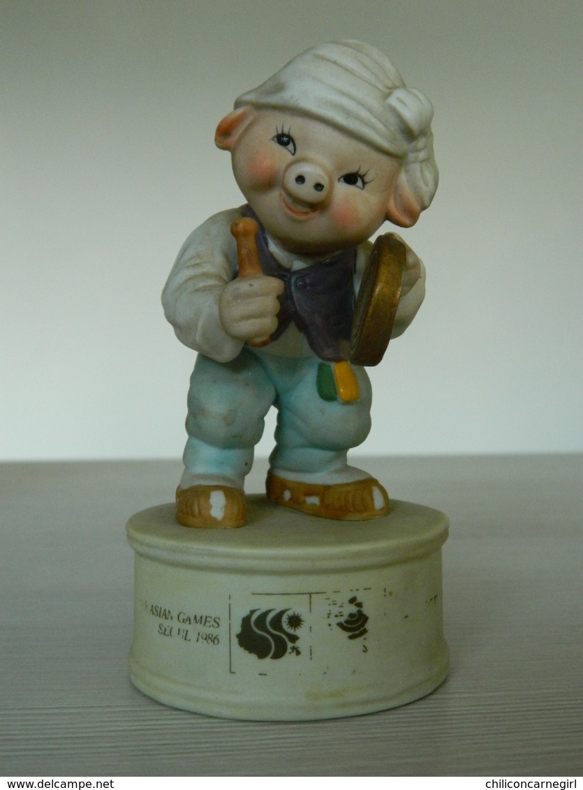 Lot de 6 Statuettes - Statuette - Cochons - Cochon - Pig - 10 th Asian Games Seoul 1986 - J.O. 1988 - Korea - Asie