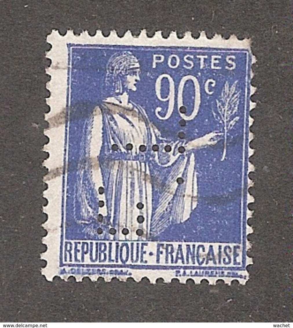 Perforé/perfin/lochung France No 368 F.L  Sté Des Paraffines Parlax F. Latour - Autres & Non Classés