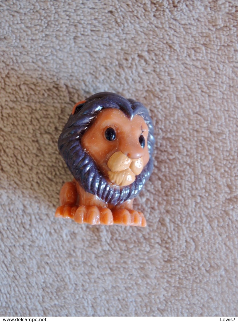 Figurine "LION KING" - Autres & Non Classés