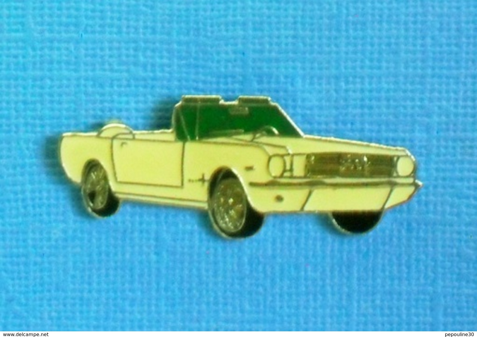 1 PIN'S //   ** FORD MUSTANG GT CABRIOLET / 1966 ** - Ford