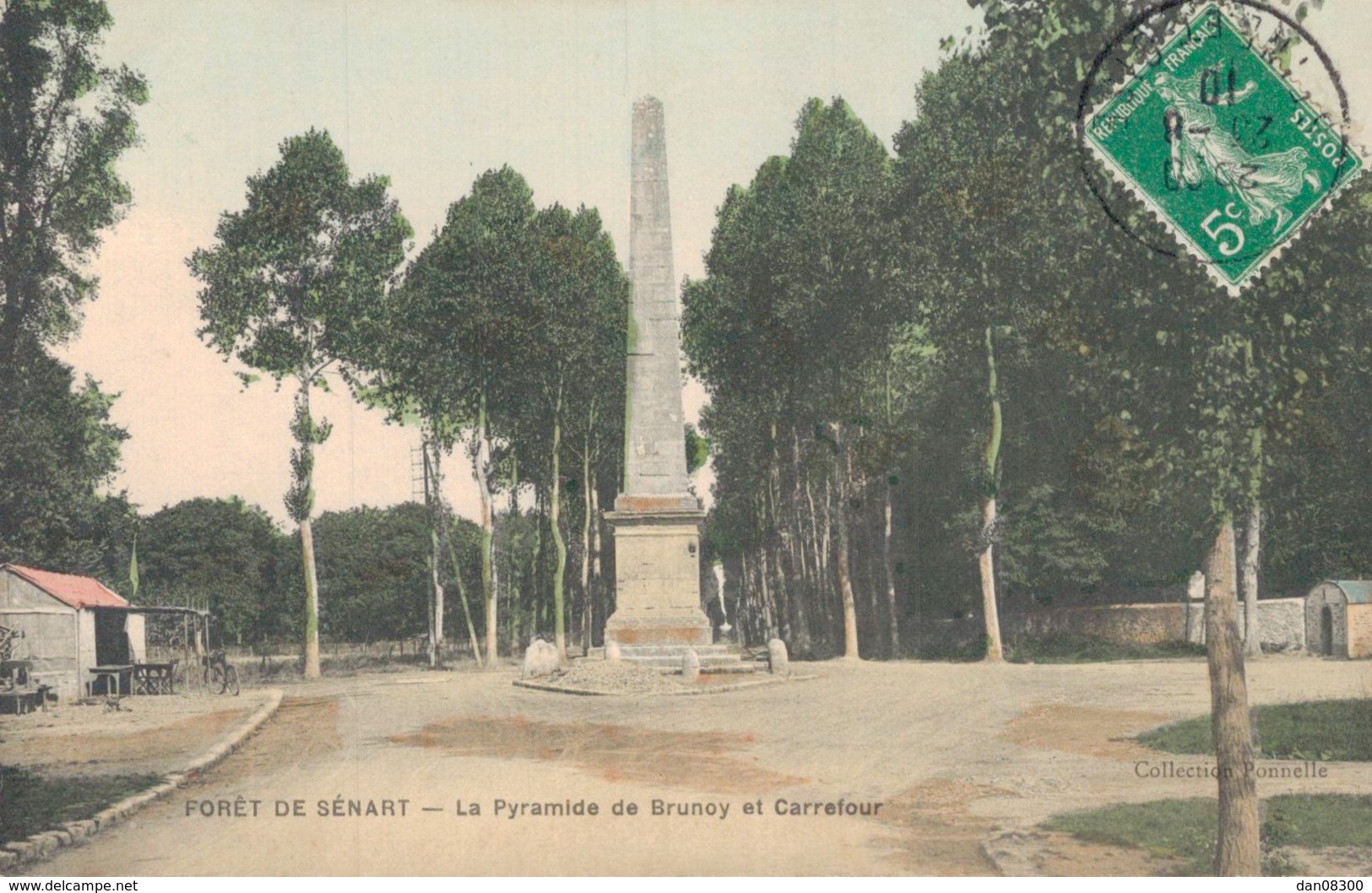 91 FORET DE SENART LA PYRAMIDE DE BRUNOY ET CARREFOUR - Sénart