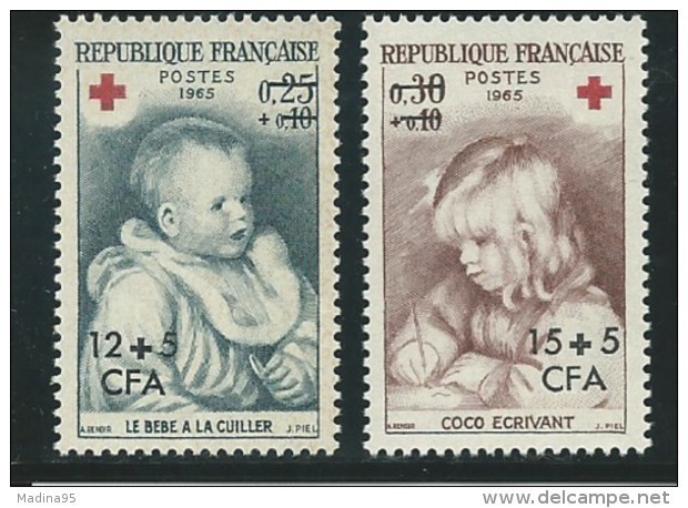 REUNION CFA: **, N° YT 366 Et 367, TB - Unused Stamps