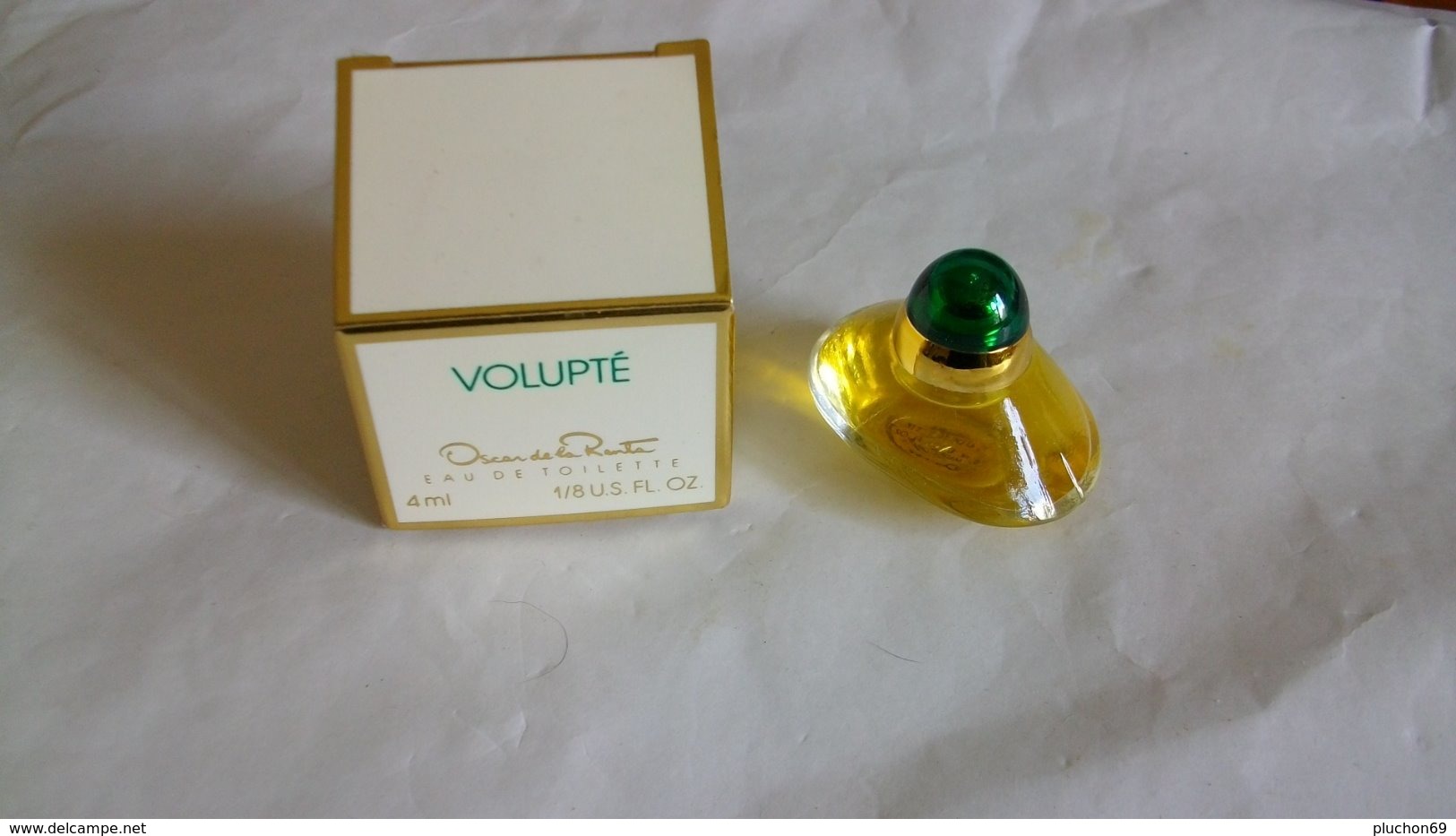 Miniature De Parfum Oscar De La Renta   "  Volupté "  Eau De Toilette - Miniaturen Damendüfte (mit Verpackung)