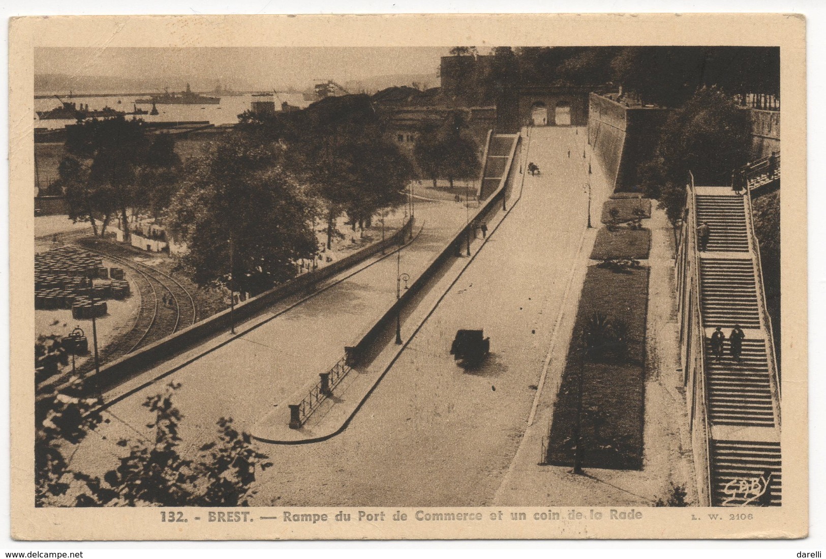 CP 29 - Brest - Rampe Du Port De Commerce Et Un Coin De La Rade - Ayant Circulée 1940 FM Franchis Militaire - Brest