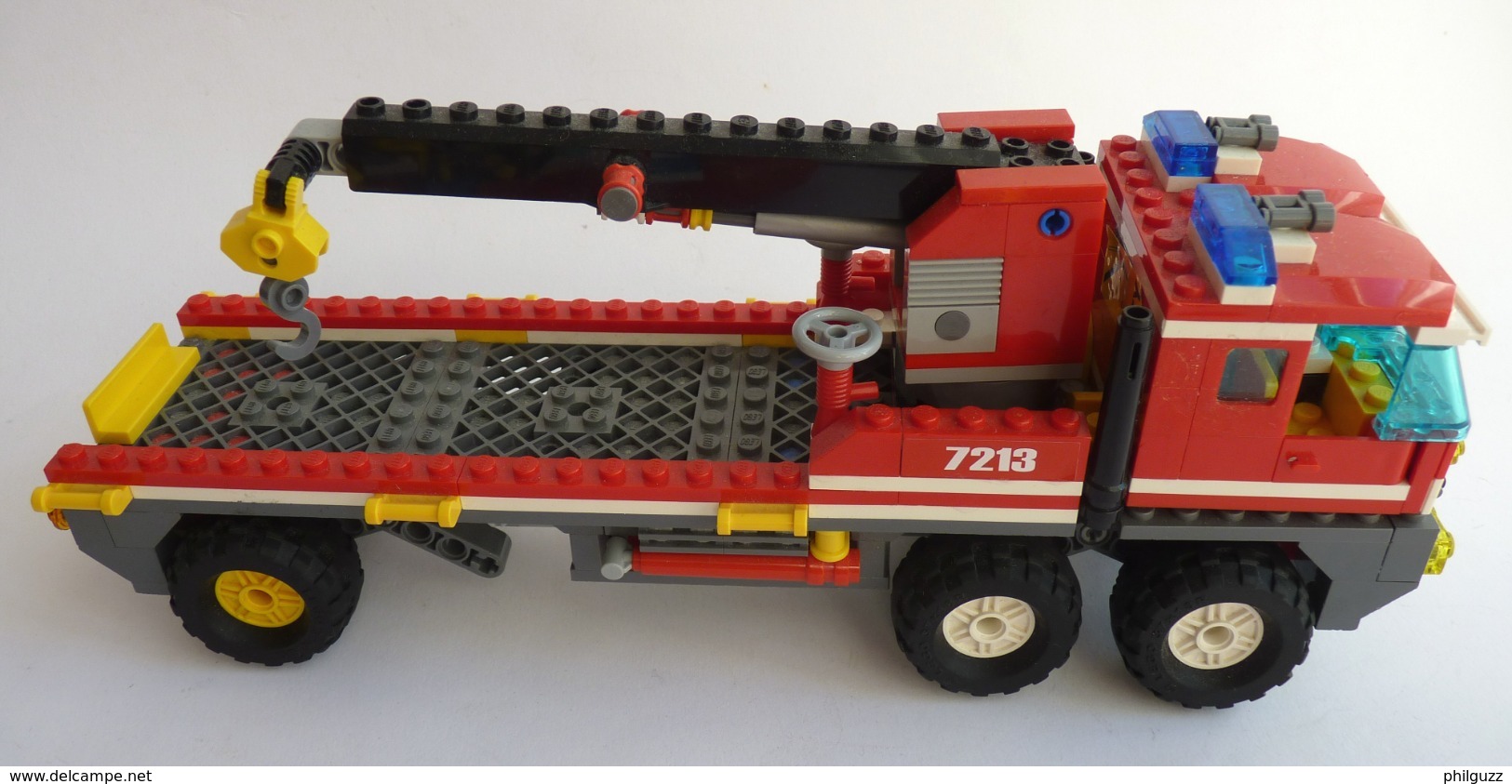 FIGURINE CAMION DE POMPIER Tout-terrain Et Le Bateau Des Pompiers Avec Quad - LEGO 7213 (2) Légo - Lego System