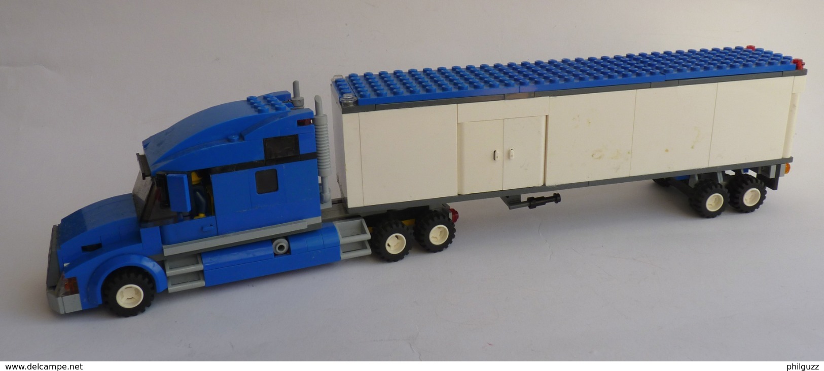 FIGURINE LEGO CITY 7848 CAMION SEMI REMORQUE TOYS R US Légo - Poppetjes