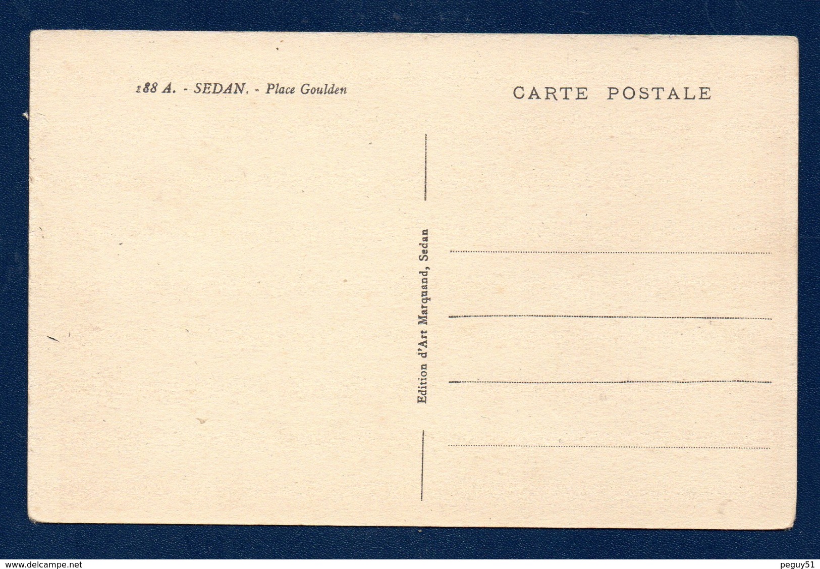 08. Sedan. Place Goulden. Café. Banque Société Nancéienne. Passants, Voitures . - Sedan